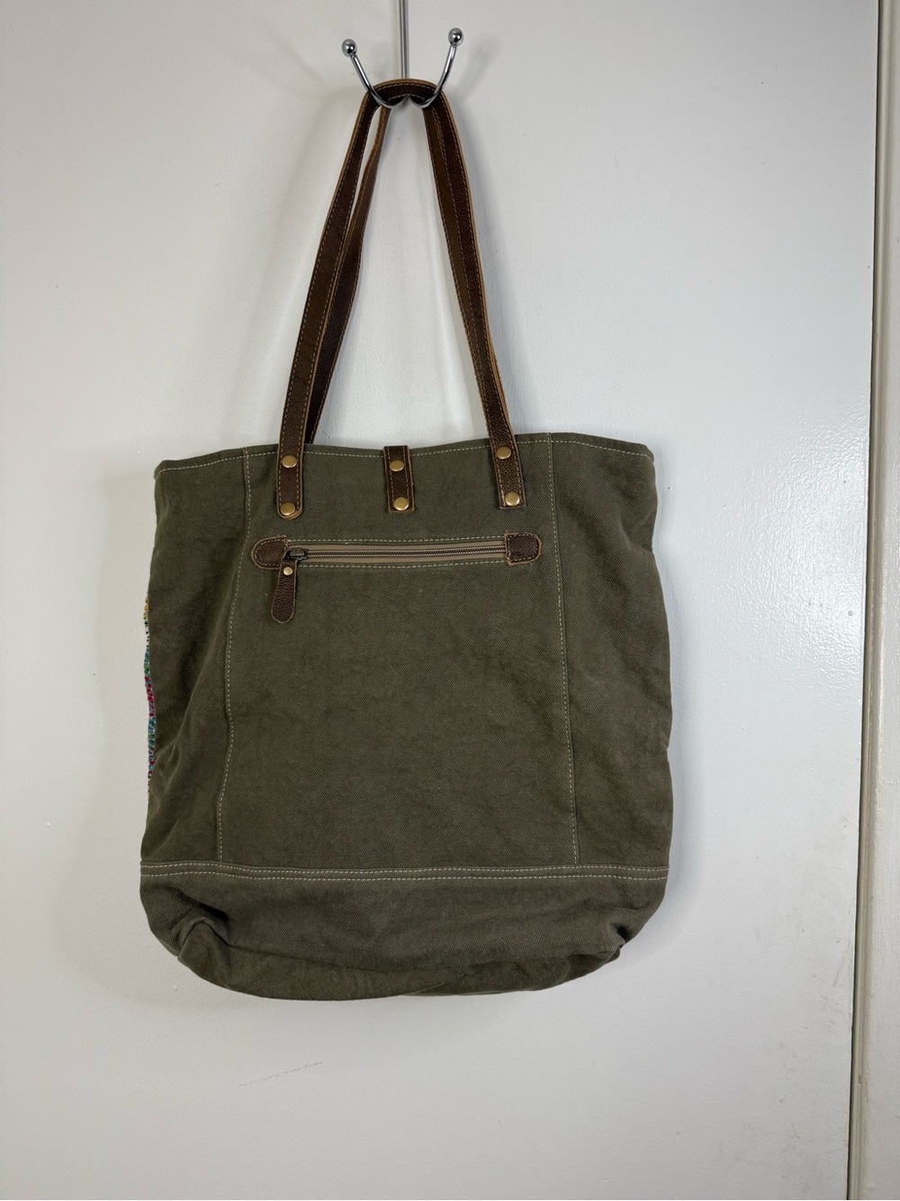 Myra woven southwest style design tote bag with leather and fur trimming. - Picture 2 of 13